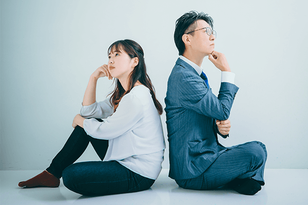 Webサイトを作ったが成果が出ていない</li>
<li>価格設定や売り方に自信がない</li>
<li>デザインを感覚ではなく戦略で決めたい</li>
<li>小規模でも、しっかり利益が出る事業にしたい